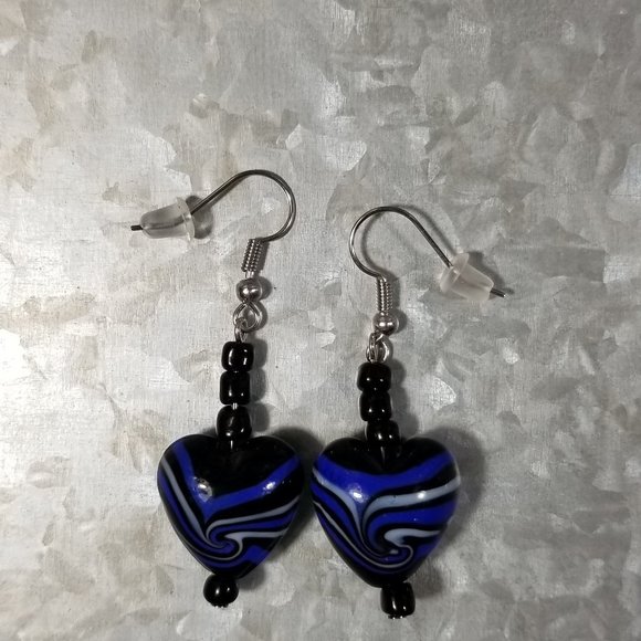 Handmade Heart Earrings - Picture 1 of 1